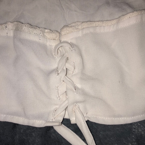 Kendall & Kylie Crop Top - Picture 5 of 6